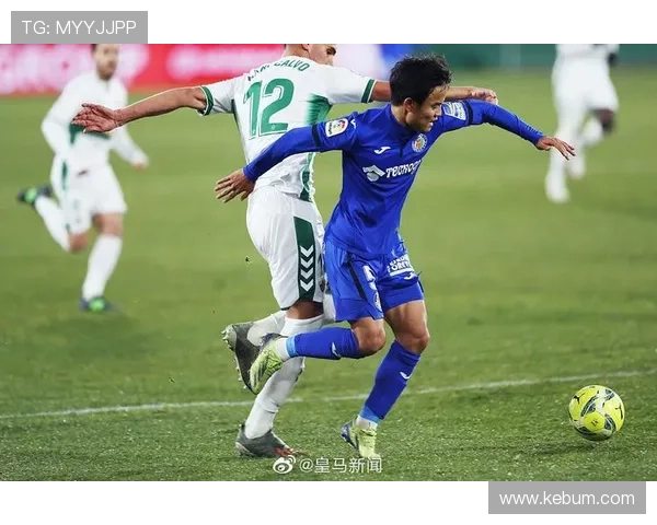 久保建英：小空间摆脱与连续变向成为标志技术